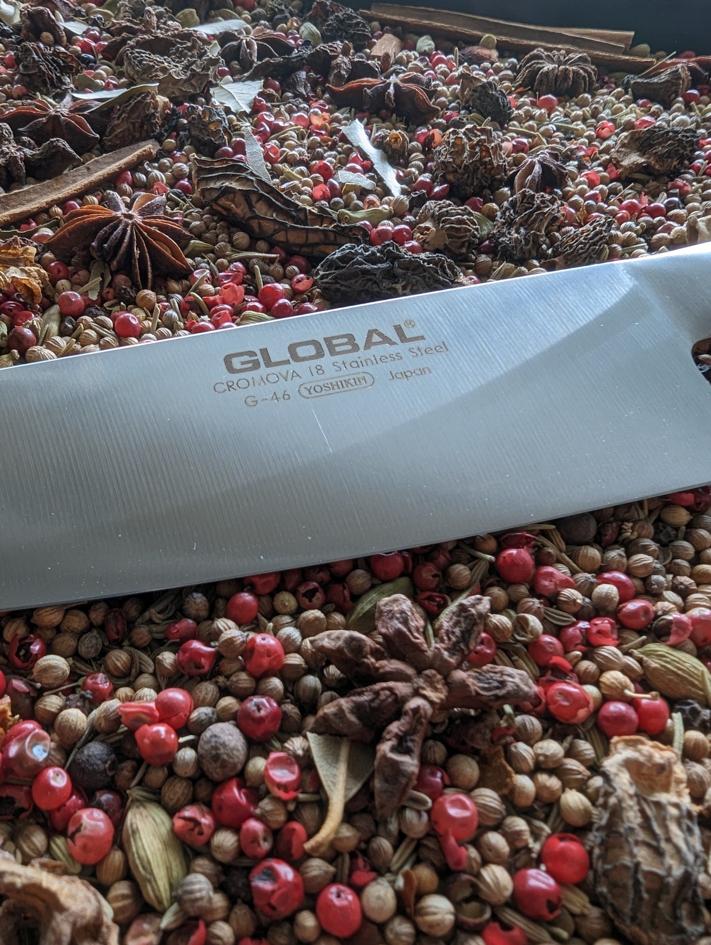 180mm Global Santoku