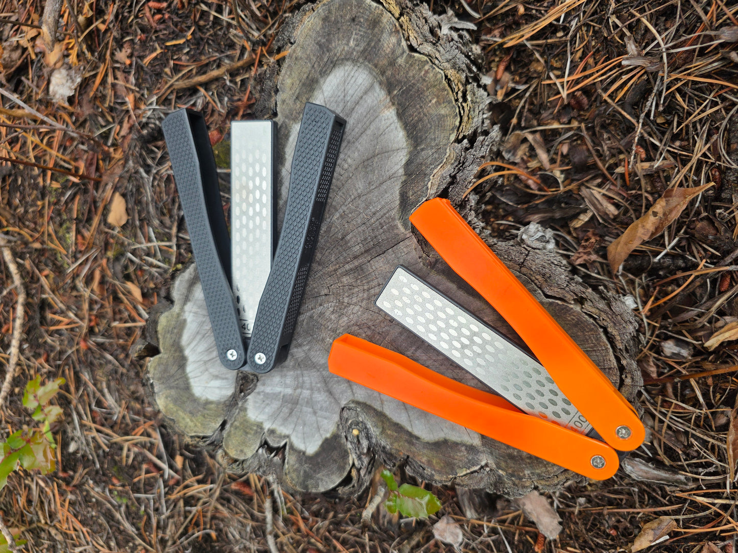 Field & Forage Folding BLACK Diamond Sharpener
