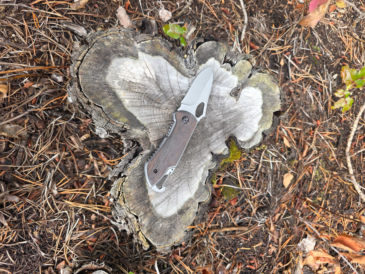 Field & Forage Dark Wood Compact Folding Knife