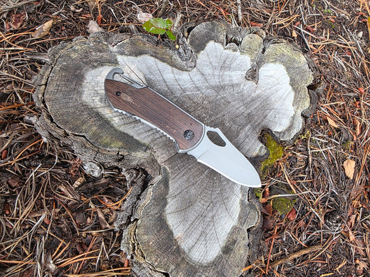 Field & Forage Dark Wood Compact Folding Knife